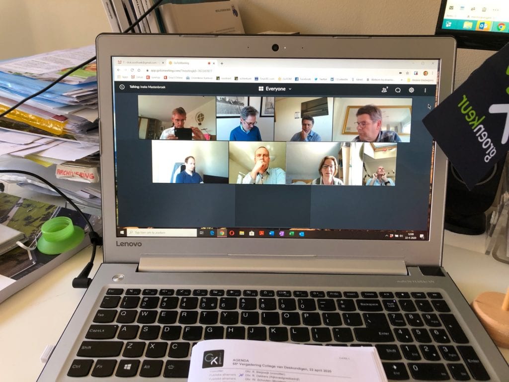 College van deskundigen vergadering per video